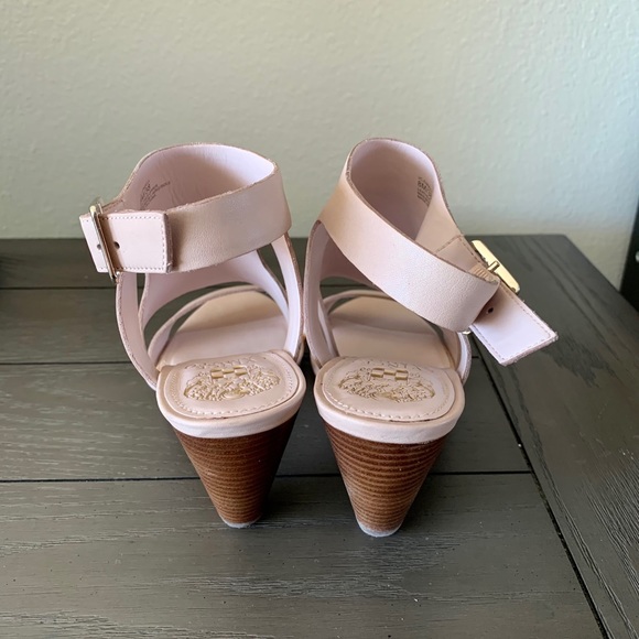 Vince Camuto Endell Sandal (Blush Pink) - Picture 3 of 5
